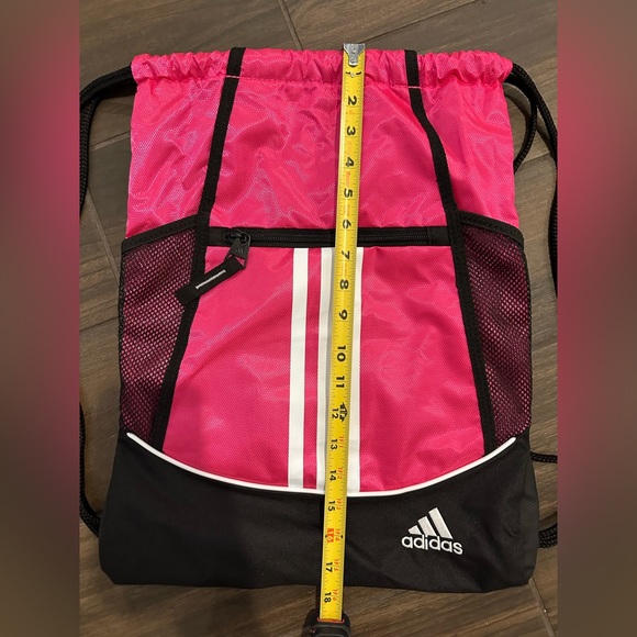 Adidas Pink and Black Drawstring Bag with supplies New UNISEX - Picture 4 of 5
